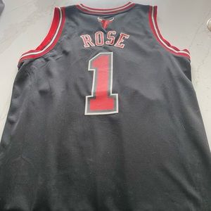 Derrick Rose Chicago Bulls jersey